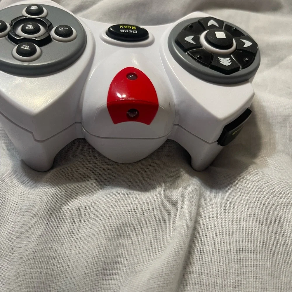 Wireless Game Controller - White and Black